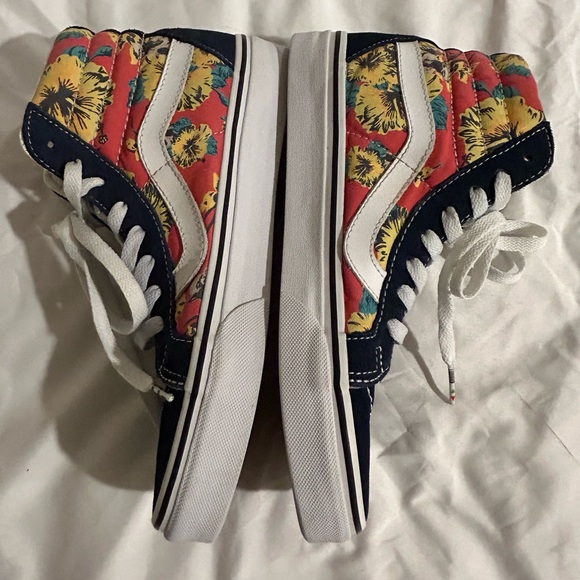 Vans Star Wars sk8-hi Yoda Aloha women’s size 8.5 men’s size 7 high top sneakers - Picture 5 of 9